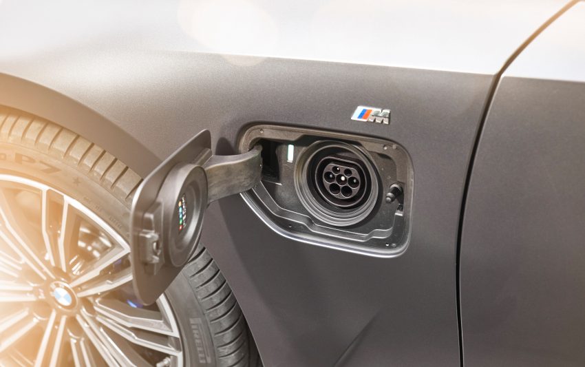 全新油电 G20 BMW 330e M Sport 本地上市, 免税价26.5万 138265