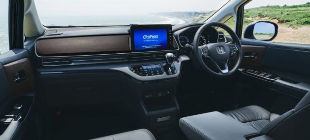 Honda Odyssey 日本二度小改款, 提供油电和传统汽油版