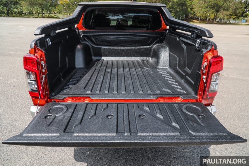 图集：2020 Mitsubishi Triton VGT Adventure X 橙色涂装 141309