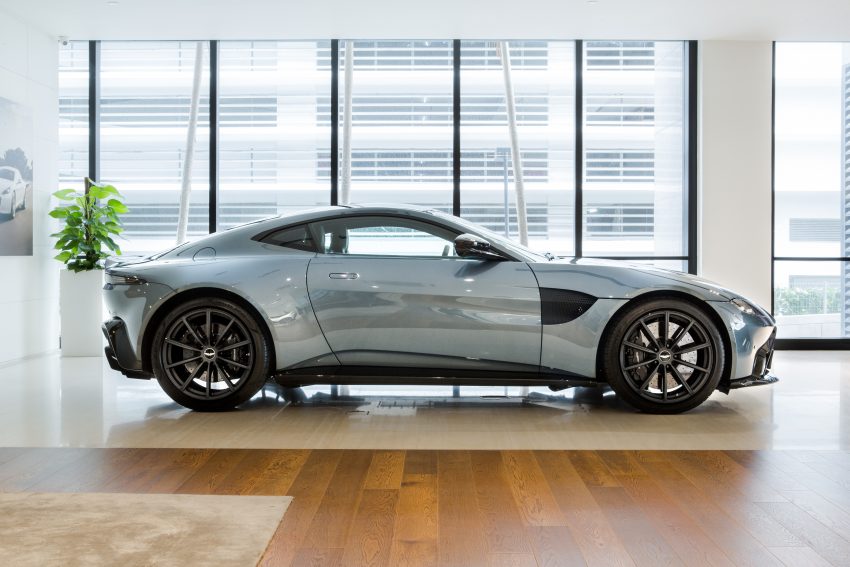 Aston Martin Vantage Dark Knight Edition 于大马登场 139630