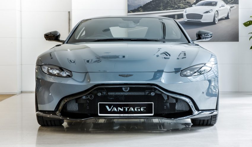 Aston Martin Vantage Dark Knight Edition 于大马登场 139655