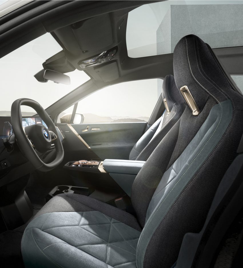 品牌旗舰纯电SUV, BMW 发表全新 iX 系列, 续航达600km 140369