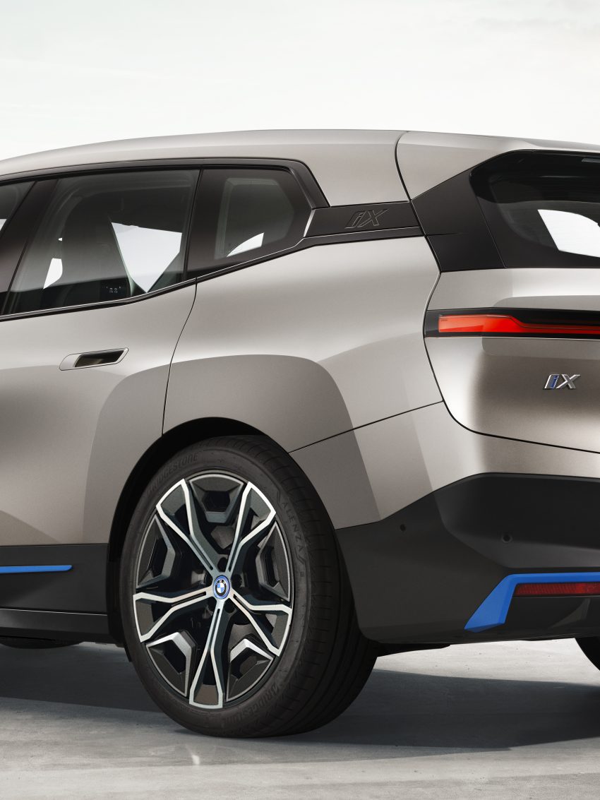 品牌旗舰纯电SUV, BMW 发表全新 iX 系列, 续航达600km 140357