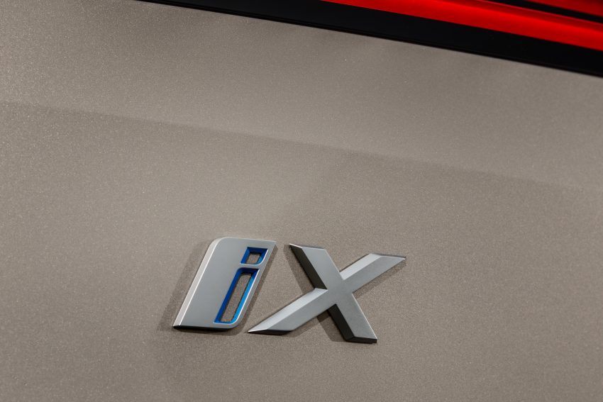 品牌旗舰纯电SUV, BMW 发表全新 iX 系列, 续航达600km 140418