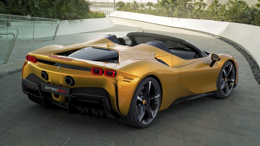 敞篷油电超跑 Ferrari SF90 Spider 面世, 售价从230万起 140548