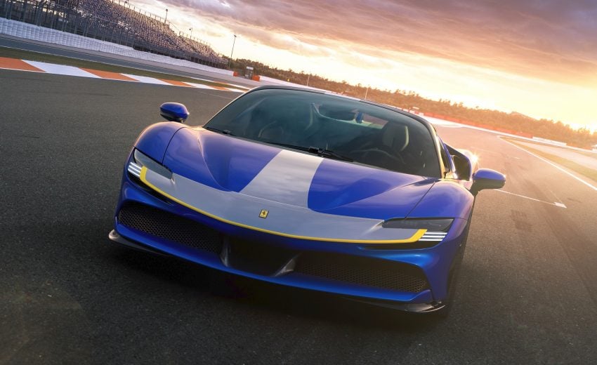 敞篷油电超跑 Ferrari SF90 Spider 面世, 售价从230万起 140552