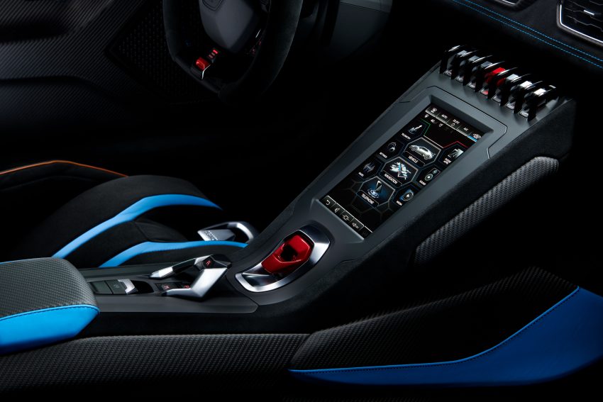 Lamborghini Huracán STO 面世, 可合法上路的赛道超跑 141093