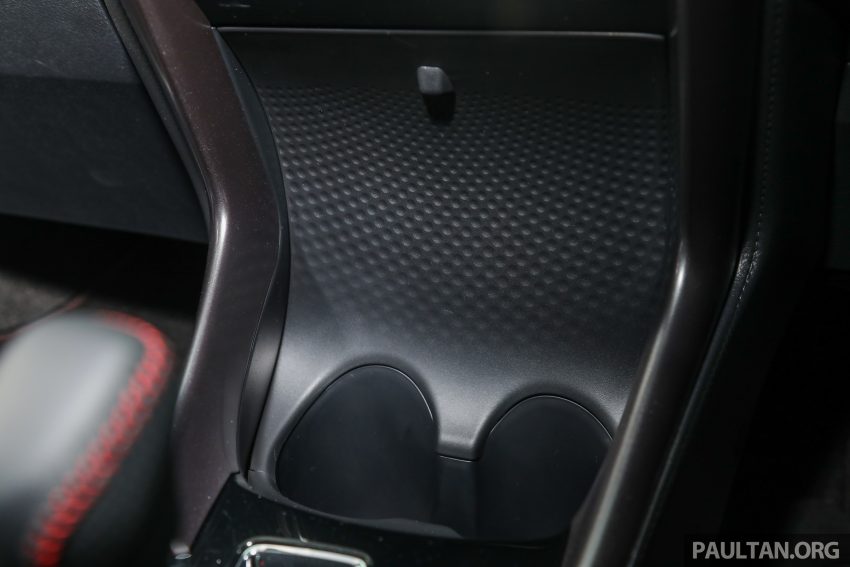 新车实拍: 2021 Toyota Vios GR-Sport, 本地要价9.75万 142827
