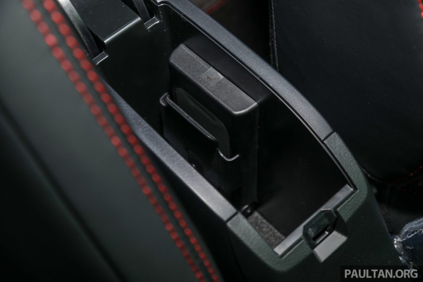 新车实拍: 2021 Toyota Vios GR-Sport, 本地要价9.75万 142830