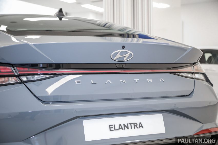 第七代 Hyundai Elantra 本地预览, 只有一个等级配备满满 141796