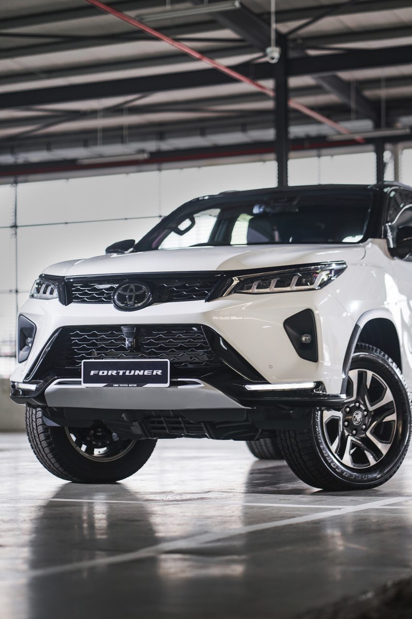 Toyota Fortuner 小改款开放预订, 双等级价格从17.2万起 144030