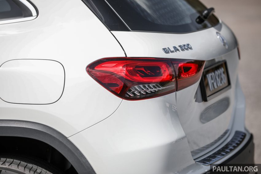 新车实拍: Mercedes-Benz GLA 200 Progressive Line 143912