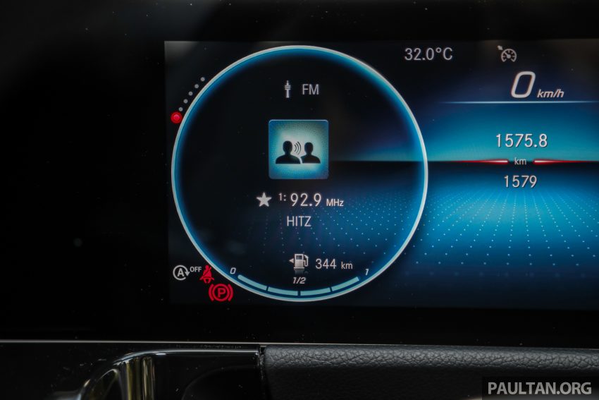 新车实拍: Mercedes-Benz GLA 200 Progressive Line 143936