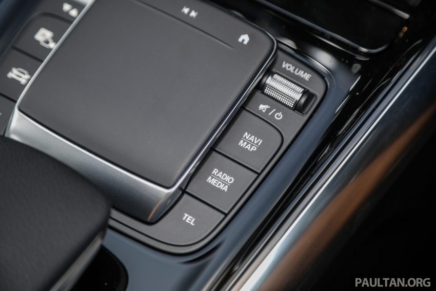 新车实拍: Mercedes-Benz GLA 200 Progressive Line 143968