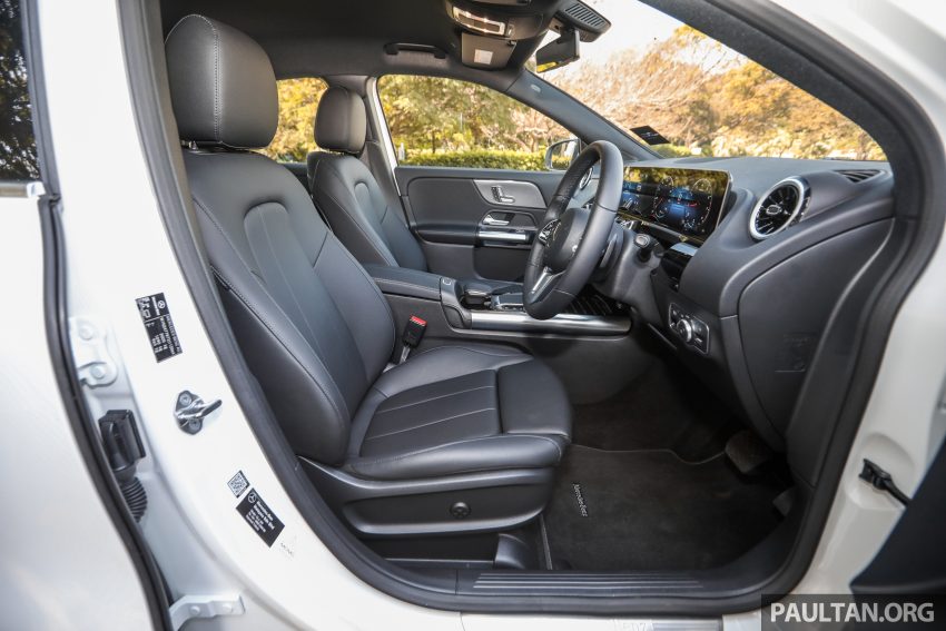 新车实拍: Mercedes-Benz GLA 200 Progressive Line 143981