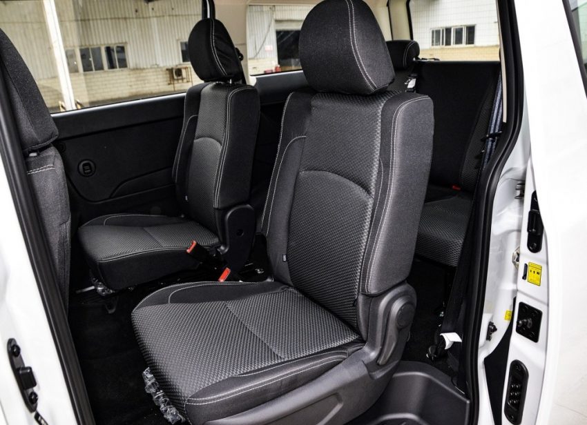 又有山寨产品问世! 中国北汽野马 Spica 抄袭丰田 Alphard 144681
