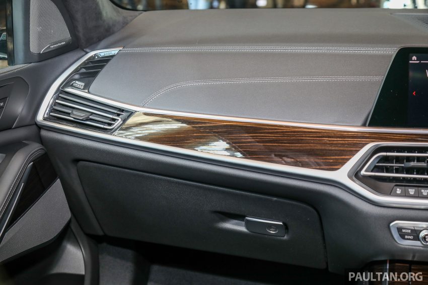 G07 BMW X7 xDrive40i 本地组装宣布减价, 预估价70.8万 146820