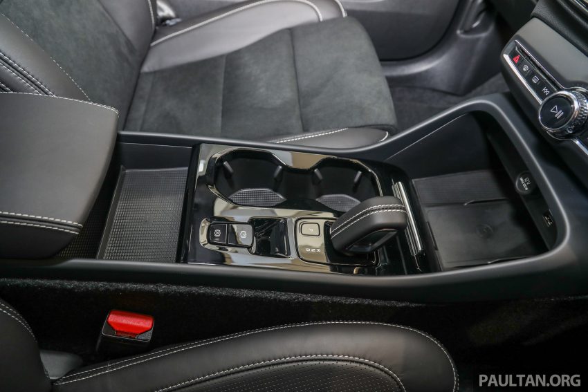 油电版 Volvo XC40 Recharge T5 本地上市, 免SST 24.2万 146571