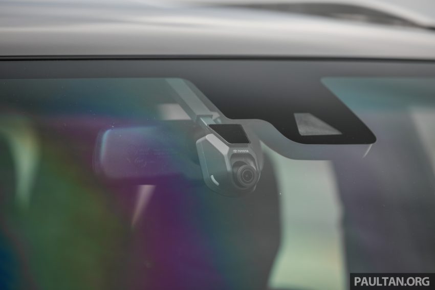 新车实拍: 2021 Toyota Fortuner 2.8 VRZ柴油版, RM203k 148656