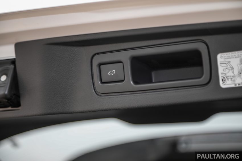 新车实拍: 2021 Toyota Fortuner 2.8 VRZ柴油版, RM203k 148744