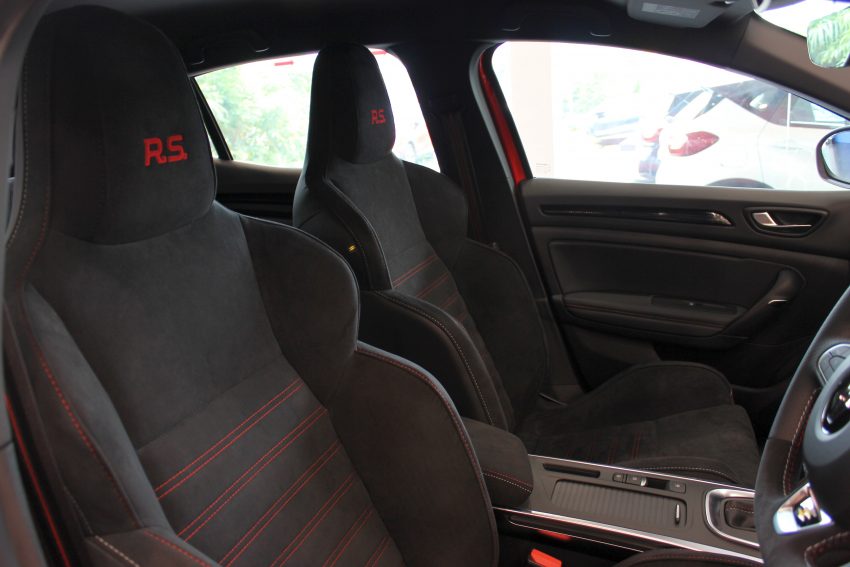 小改 Renault Megane RS 300 Trophy 本地面市, 售价33万 149551