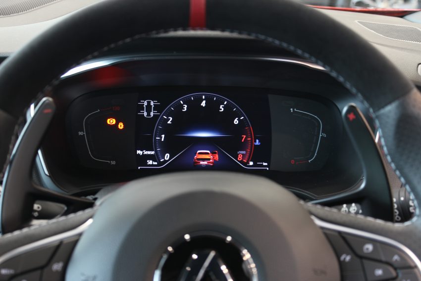 小改 Renault Megane RS 300 Trophy 本地面市, 售价33万 149552