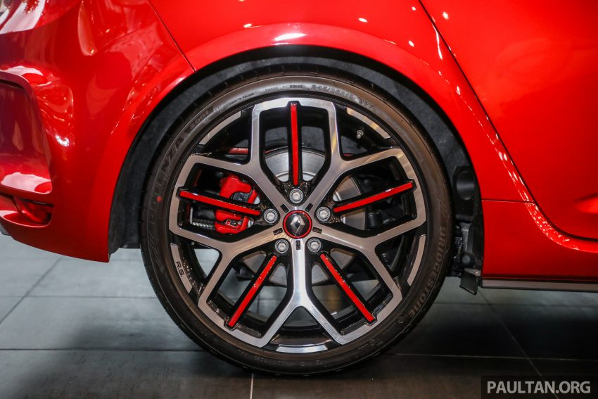 小改 Renault Megane RS 300 Trophy 本地面市, 售价33万 149765