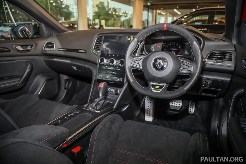 小改 Renault Megane RS 300 Trophy 本地面市, 售价33万 149794