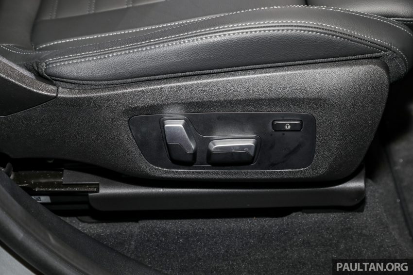 G01 BMW X3 sDrive20i 入门等级本地上市, 免SST价27万 151287