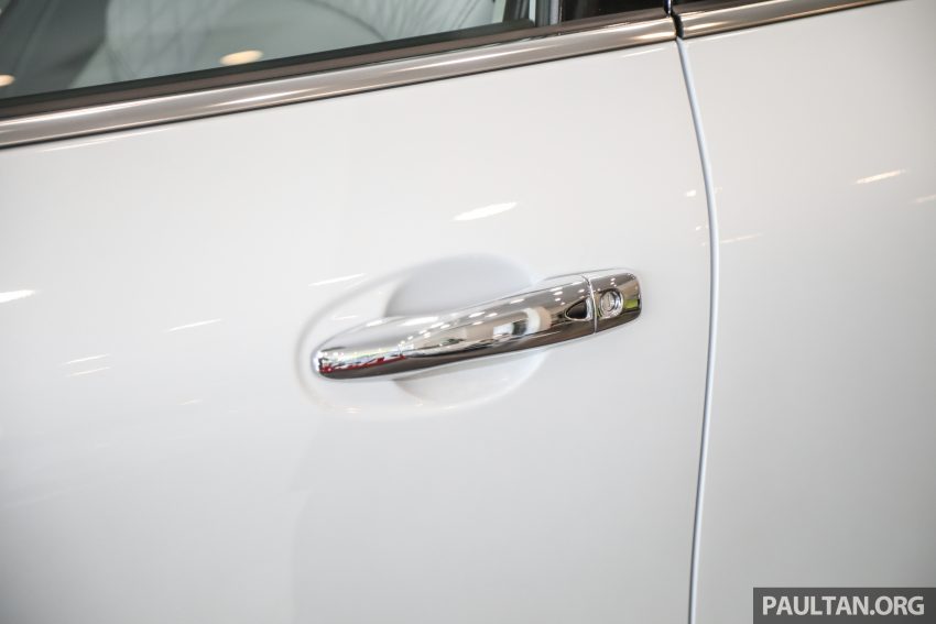 新车实拍: 小改款 Renault Koleos Signature , 售价20.1万 153225