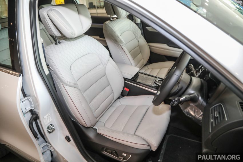 新车实拍: 小改款 Renault Koleos Signature , 售价20.1万 153258