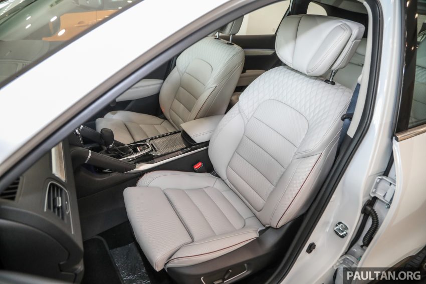 新车实拍: 小改款 Renault Koleos Signature , 售价20.1万 153264