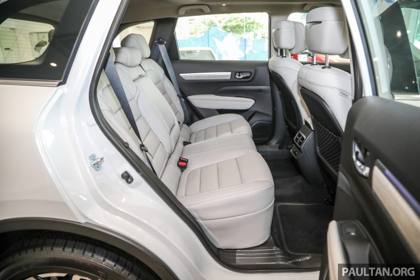 新车实拍: 小改款 Renault Koleos Signature , 售价20.1万 153266