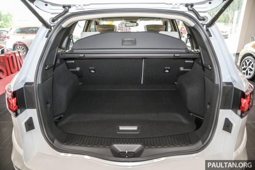 新车实拍: 小改款 Renault Koleos Signature , 售价20.1万 153271