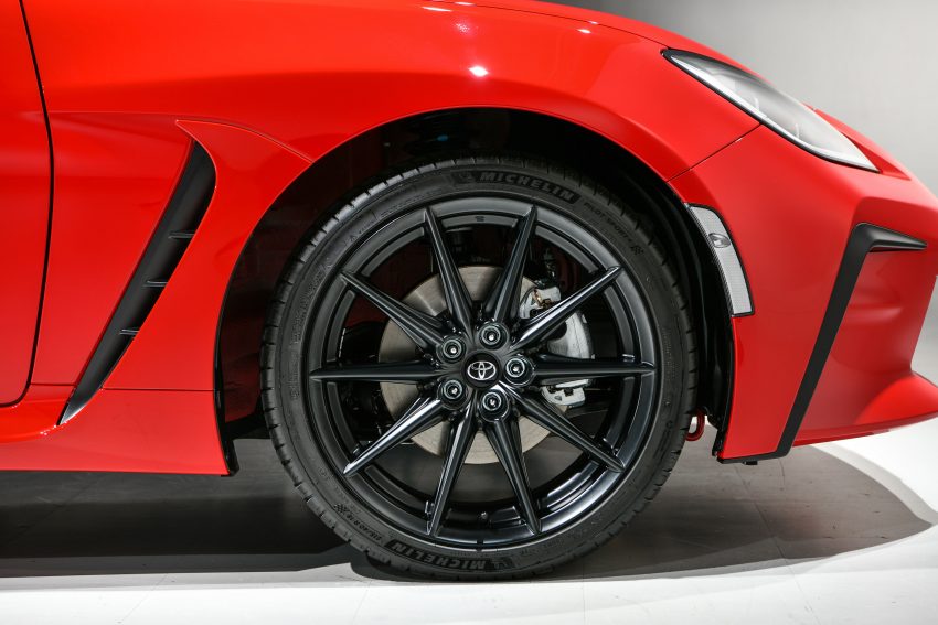 新一代“秋名山神车”！全新 2021 Toyota GR 86 首发亮相 150666