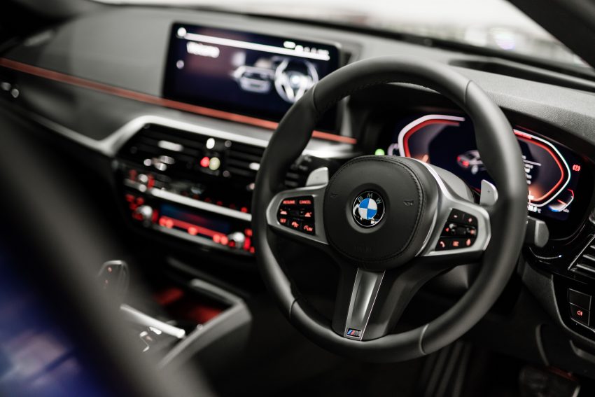 G30 BMW 5系列小改款本地上市, 530i 与 530e M Sport 两种版本可选, 免SST五年保固+免费保养售价33.4万与38.5万 155399