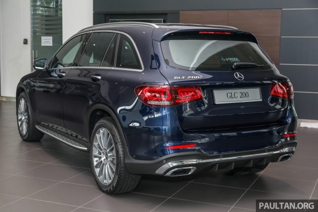 新车实拍: Mercedes-Benz GLC 200 AMG Line, 售价30万