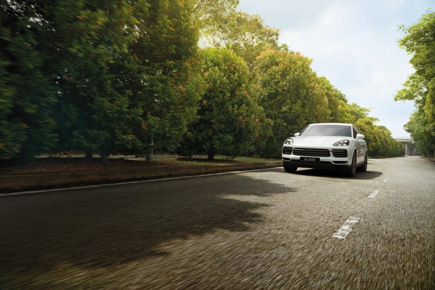 商业资讯: Porsche Cayenne Premium Package , 完美兼顾车主各项需求, 跑车般的性能和操控, SUV的空间和实用性 156661