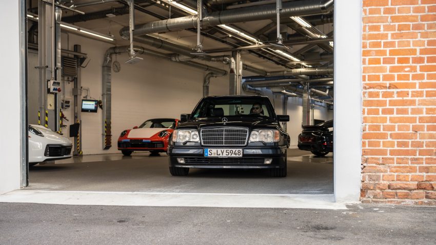 重温经典: Mercedes-Benz 500 E, Porsche 代工的怪兽 155539