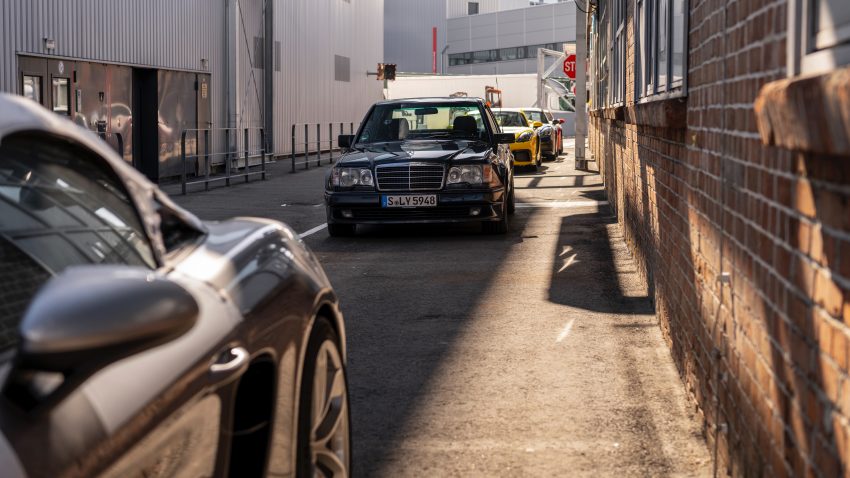 重温经典: Mercedes-Benz 500 E, Porsche 代工的怪兽 155537