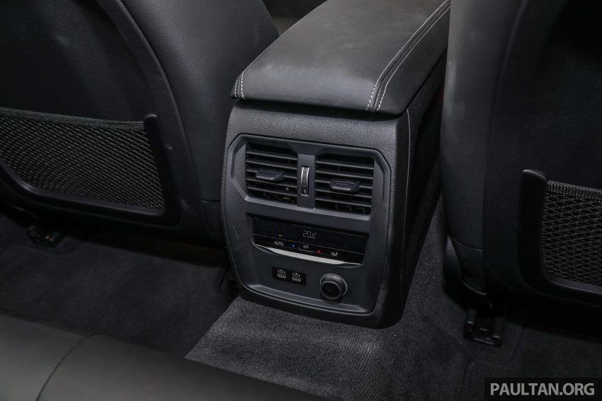BMW 320i Sport G20再度小升级, 换上数位仪表和大荧幕 157352