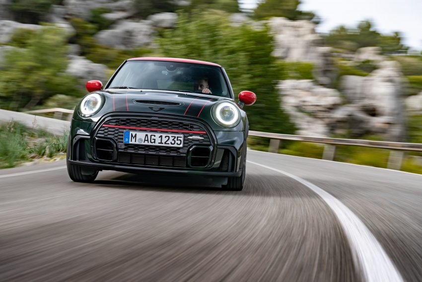 小改款 MINI John Cooper Works 大马上市, 要价30.3万起 157393