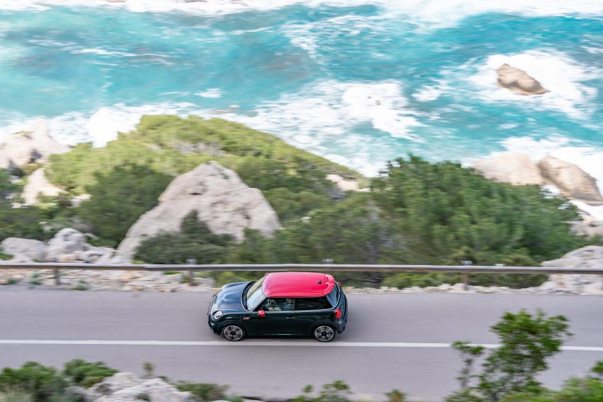 小改款 MINI John Cooper Works 大马上市, 要价30.3万起 157402