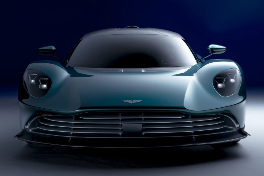 女武神之子! Aston Martin Valhalla 油电超跑2.5秒破百! 157864