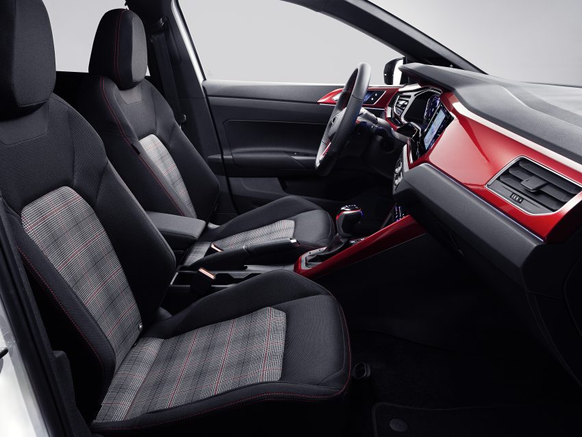 Volkswagen-Polo-GTI-Mk6.5-15 157253