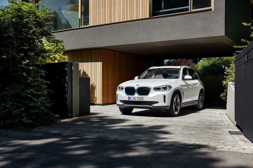 原厂发官方预告, BMW iX3 小改款纯电SUV将在我国上市 159442