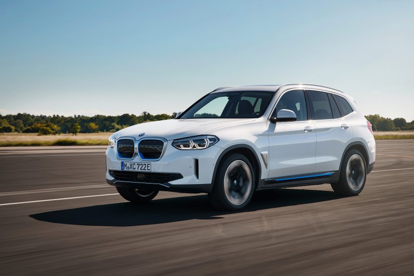 原厂发官方预告, BMW iX3 小改款纯电SUV将在我国上市 159449