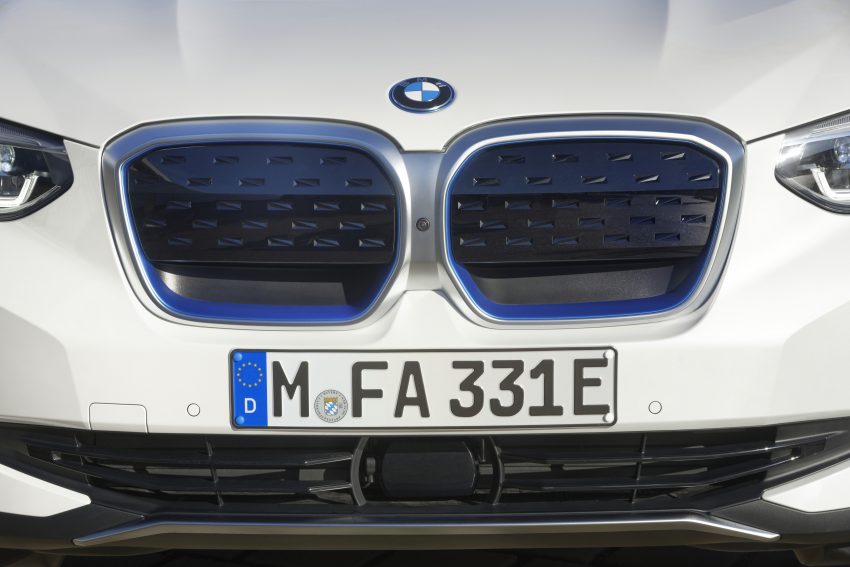 原厂发官方预告, BMW iX3 小改款纯电SUV将在我国上市 159452