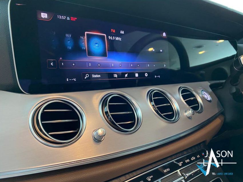 小改款 W213 Mercedes-Benz E-Class 新车实拍, 32.7万起 158416