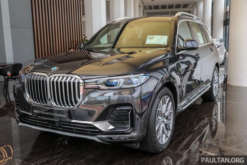 新车实拍: 2021 BMW X7 xDrive40i G07 CKD, 售价65万起 160419